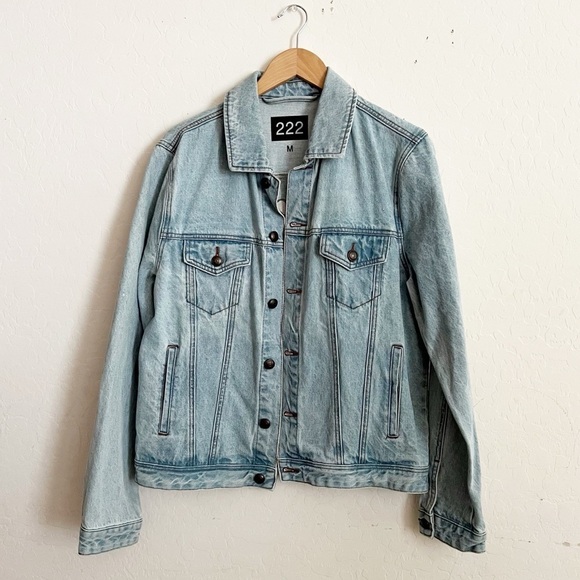 222 Maroon 5 Denim Tour Trucker Jacket - Picture 3 of 7